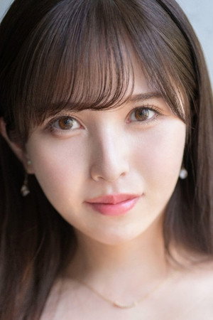 宮本留衣 portrait