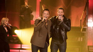 En direct de l’univers: 10×23 {year} Online En Netflix