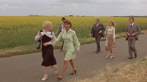 The Discreet Charm Of The Bourgeoisie (1972)