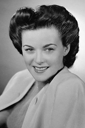 Marguerite Chapman photo