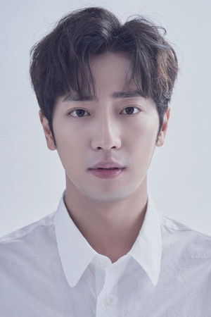 Lee Sang-yeob photo