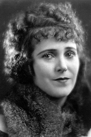 Ruth Roland portrait