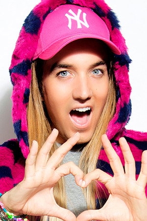 Aless Gibaja portrait