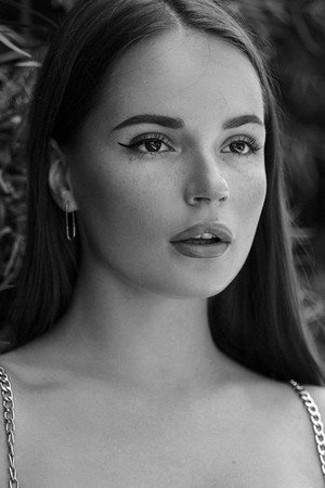 Sasha Spilberg portrait