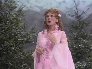 Cloris Leachman | StreamHub