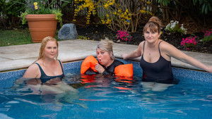 Kinda Pregnant (2025) สตรีมีคัน