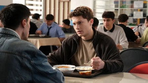 Torn Apart: 1×1