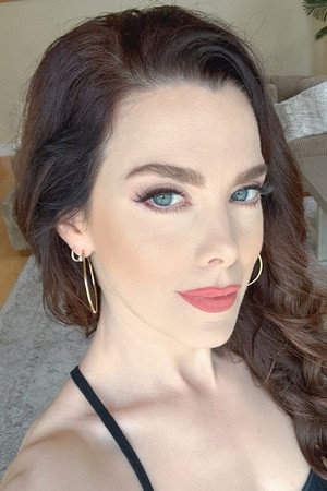 Nicole Vaunt portrait