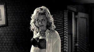 Sin City (2005)