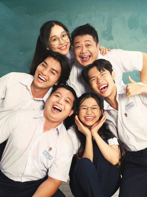 The Prism Of Youth: Blame It On The Ghost 5