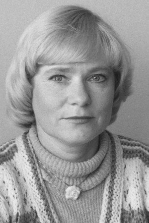 Maile Hiiet portrait