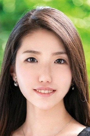 Hikari Sena portrait