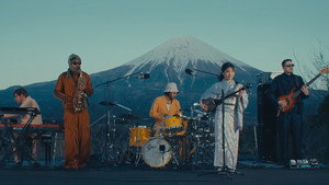 Yussef Dayes In Japan (Film) 富士山