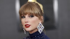 Taylor Swift vs Scooter Braun: Bad Blood: 1×1