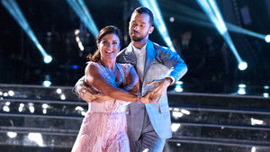 Dancing with the Stars: 27×1