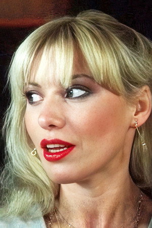 Laura Clair portrait