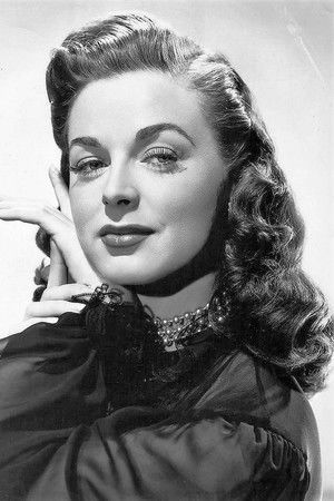 Marguerite Chapman photo