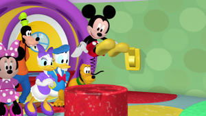 Mickey Mouse Clubhouse Mickey's Big Surprise