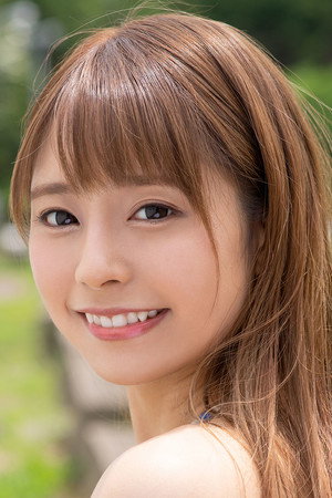 Minori Kawana portrait