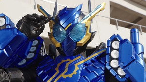 The Genius Arrives With a Tank