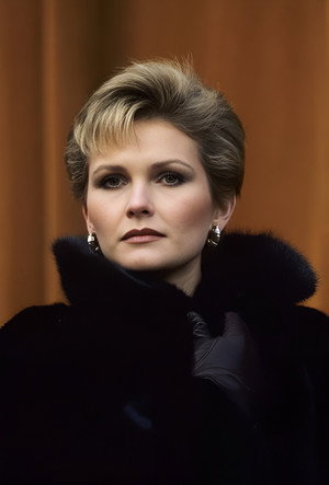 Fiona Fullerton