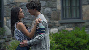 Your Friends & Neighbors 2 episodio 10