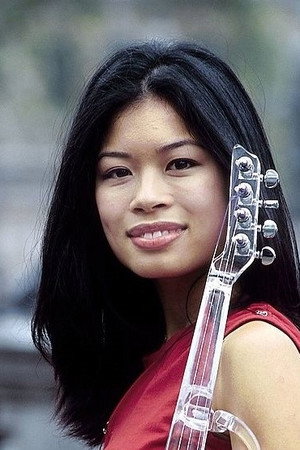 Vanessa-Mae portrait