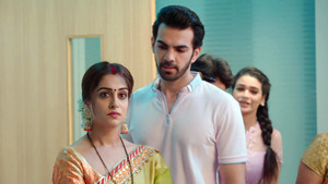 Sonakshi Visits Rohit's Hospital