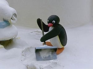 Pingu Pingu Clears the Snow