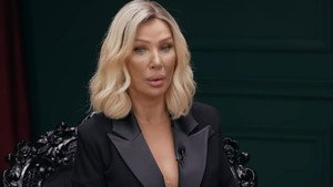 Still from Sanki Beni Safiye Soyman Doğurmuş
