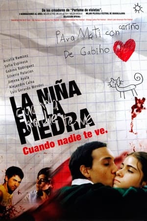 La niña en la piedra 2007