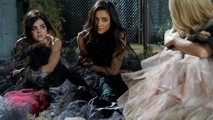 Pretty Little Liars (Pequeñas mentirosas) 6X01 Online Subtitulado