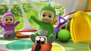 Teletubbies Waving