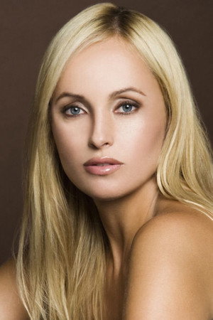 Marisa Cruz portrait