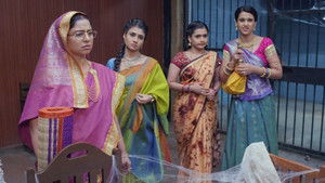 Kanhaiya, Kunti In a Fix