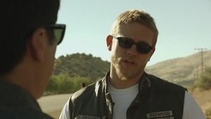 Sons of Anarchy: Season 4 Episode 4 – Una Venta