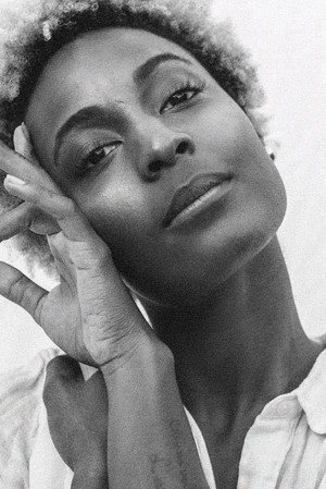 Sydney Sainté portrait