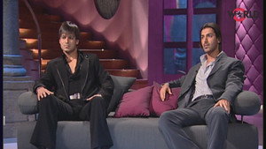 19. Vivek Oberoi y John Abraham