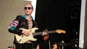 Two Door Cinema Club - Episode 16