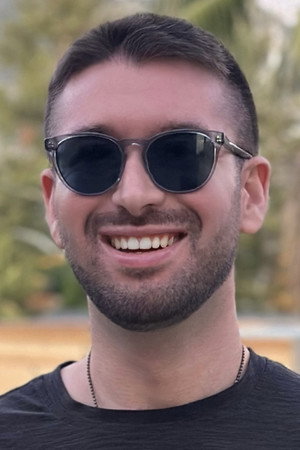 Ryan Delouya portrait