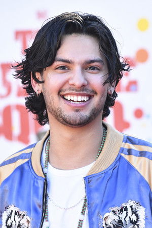 Xolo Mariduena photo