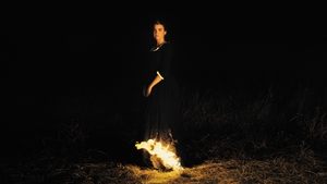 Portrait de la jeune fille en feu (2019)