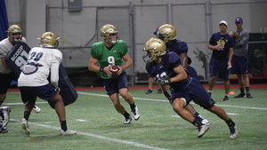 A Season With: 3×1 {year} Online En Netflix