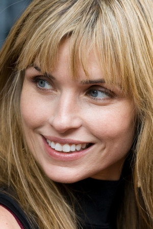 Polly Shannon portrait