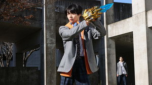 No. 1 Sentai Gozyuger: 1×4