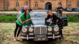 Celebrity Antiques Road Trip Bobby Friction v Sima Kotecha