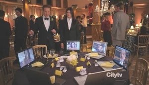 Happy Endings – Fuss el véle!: 2×21