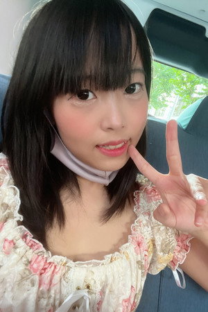 Hina Himari portrait