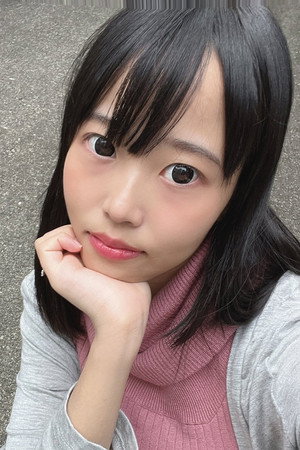 Hina Himari portrait