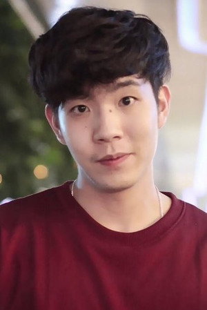 Phurin Ruangvivatjarus portrait